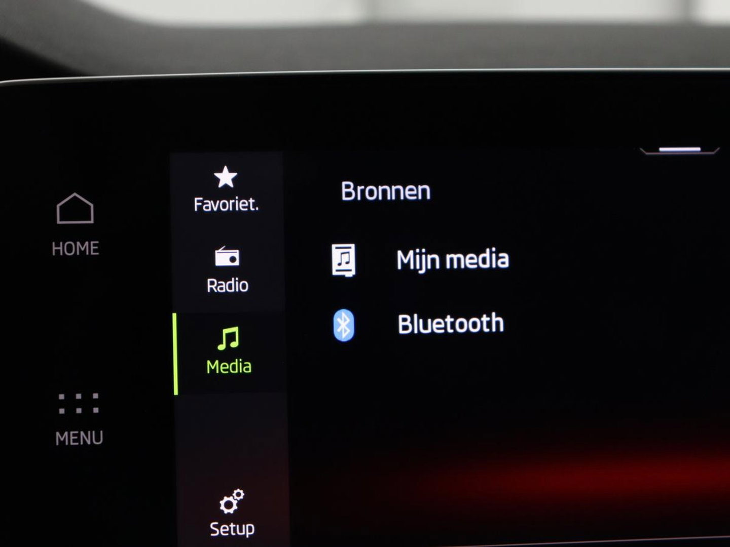 Škoda Octavia 1.4 TSI RS iV PHEV Business | Stoelverwarming | Matrix LED | Carplay | Sportstoelen | Keyless | Virtual Cockpit | Parkeerhulp | Sfeerverlichting | Side Assist | Cruise control | Plug In