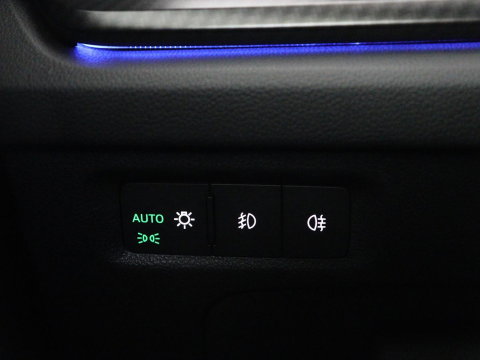 Škoda Octavia 1.4 TSI RS iV PHEV Business | Stoelverwarming | Matrix LED | Carplay | Sportstoelen | Keyless | Virtual Cockpit | Parkeerhulp | Sfeerverlichting | Side Assist | Cruise control | Plug In