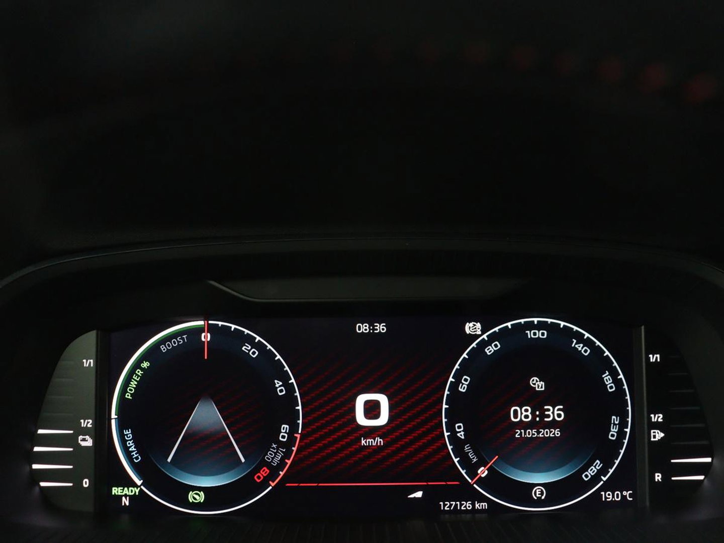 Škoda Octavia 1.4 TSI RS iV PHEV Business | Stoelverwarming | Matrix LED | Carplay | Sportstoelen | Keyless | Virtual Cockpit | Parkeerhulp | Sfeerverlichting | Side Assist | Cruise control | Plug In