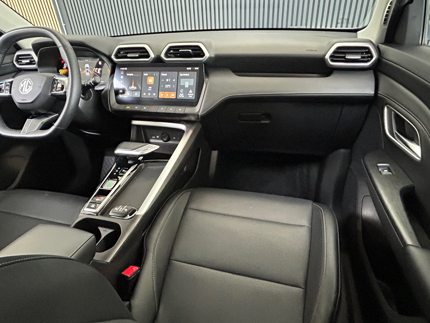 MG MG ZS Hybrid+ 1.5 Hybrid+ Luxury LEDER INTERIEUR|CAMERA|APPLECARPLAY|NAVI|PDC