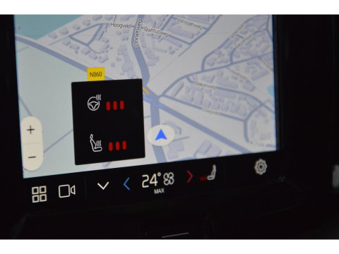 Volvo XC60 Hybride AWD Black Edition | Luchtvering | Bowers & Wilkins | 360° Camera | Panoramadak |
