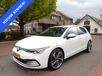 Volkswagen Golf - 1.0 TSI Golf / ACC / CARPLAY / PDC / 19''