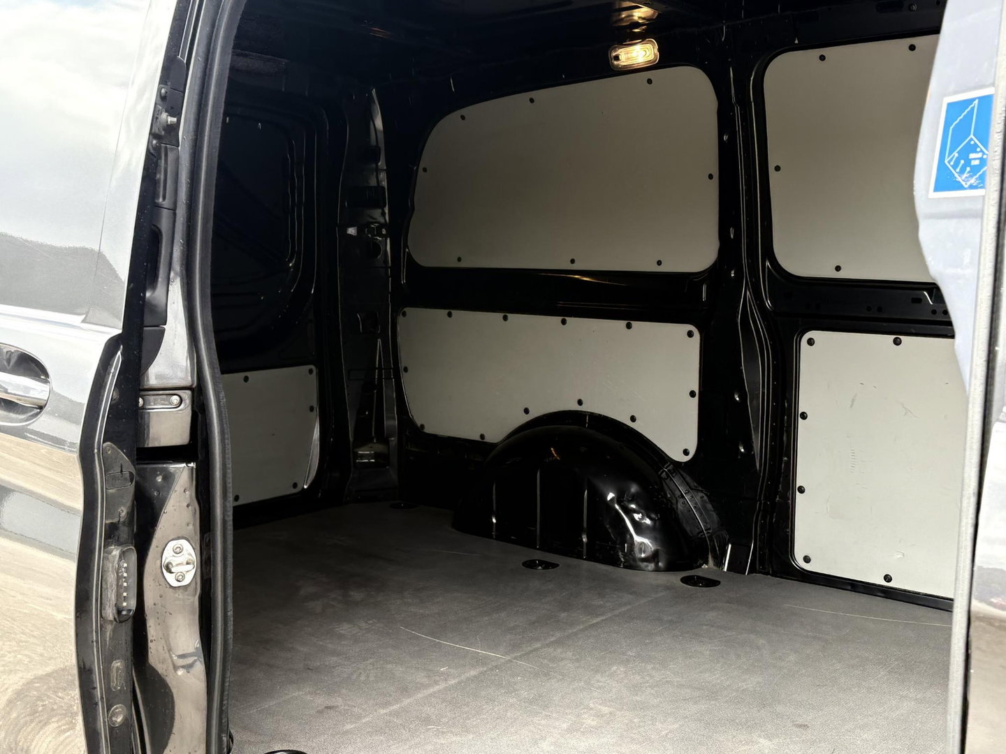 Mercedes-Benz Vito Vito 116 CDI AUT LEDER | LED | MAYBACH STYLE |