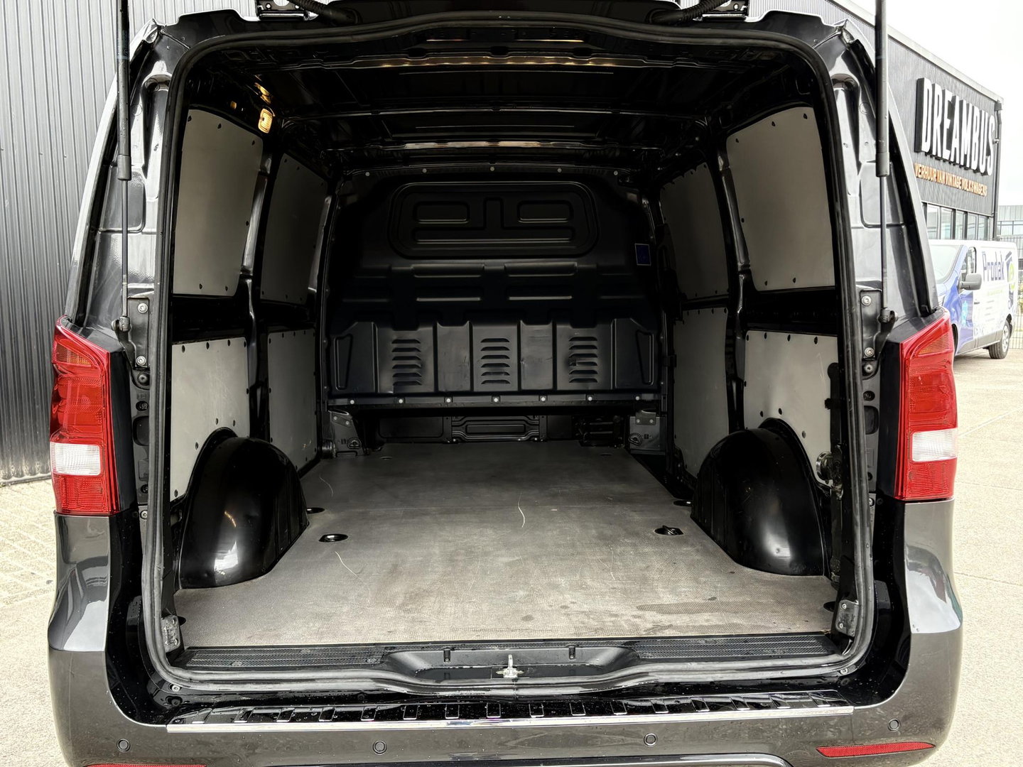 Mercedes-Benz Vito Vito 116 CDI AUT LEDER | LED | MAYBACH STYLE |