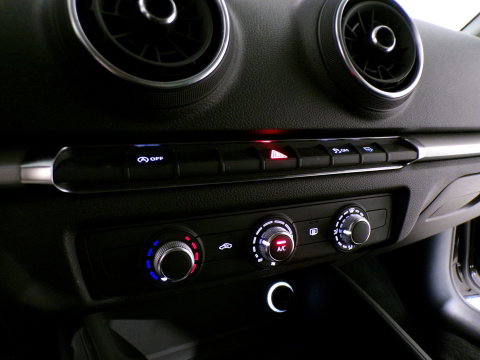 Audi A3 Sportback 1.0 TFSI 116PK Pro Line "Origineel NL!" Automaat! Xenon-LED Navigatie Parkeersensoren Airco Cruise-control