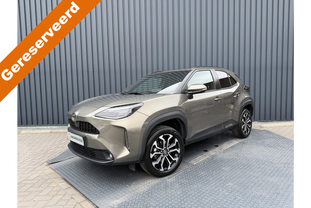 Toyota Yaris Cross - 1.5 Hybrid 115 First Edition | Nieuwste type | Allseason banden | Afnm Trekhaak | Oxide brons | Rijklaar!!
