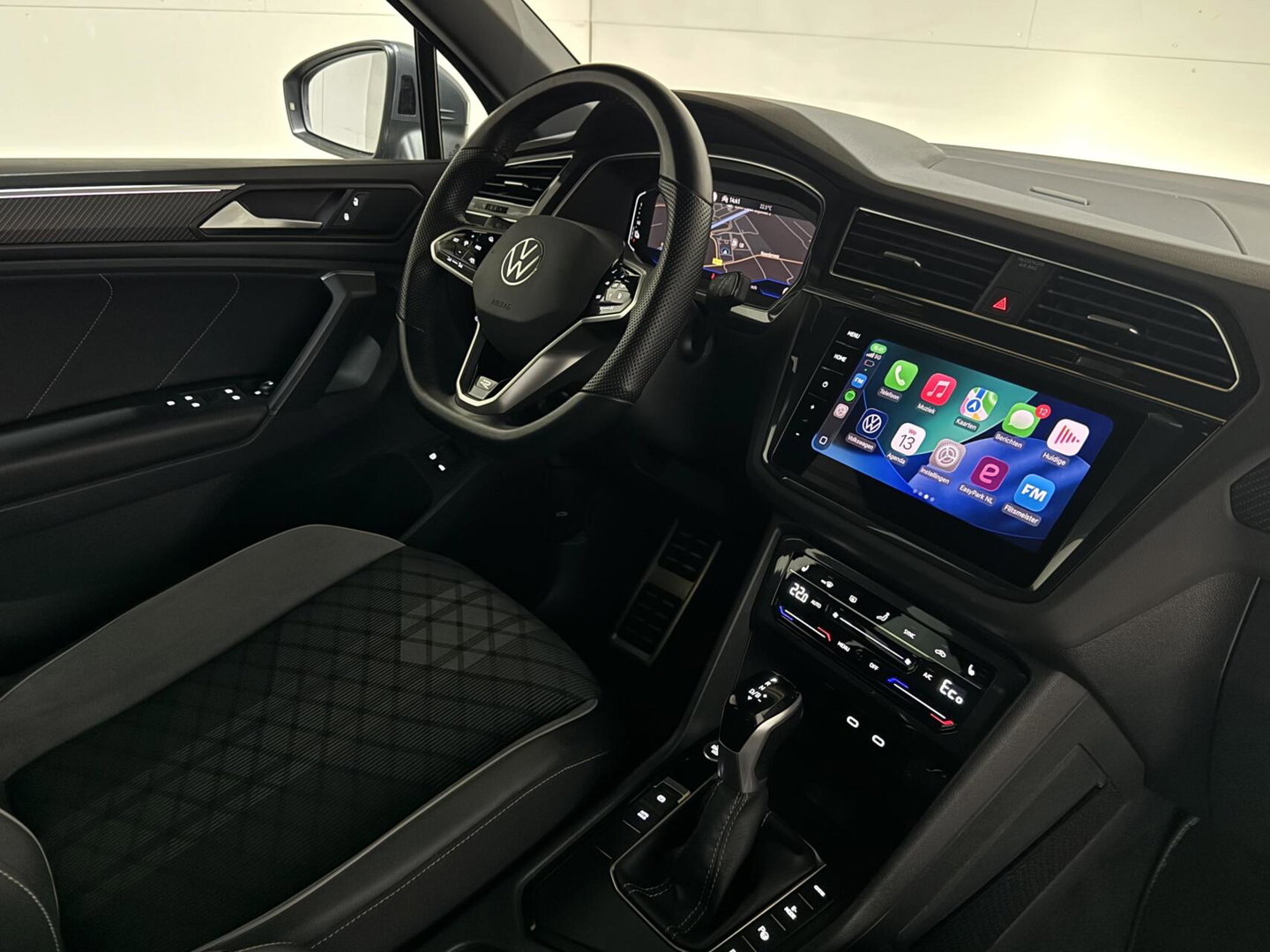 Volkswagen Tiguan 1.4 TSI eHybrid R-Line Pano HUD Camera ACC NAP