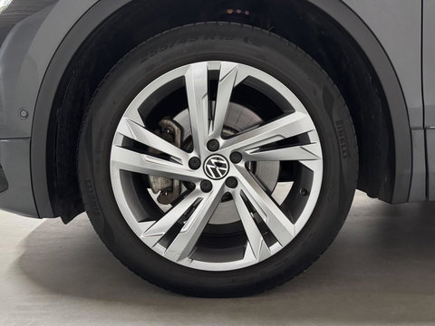 Volkswagen Tiguan 1.4 TSI eHybrid R-Line Pano HUD Camera ACC NAP