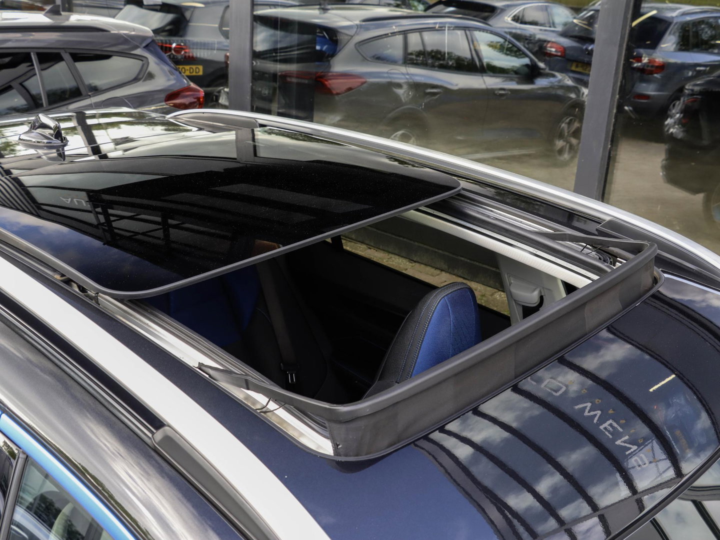 Lynk & Co 01 1.5 PHEV 360 Cam | Adapt. Cruise | Pano | Infinity Audio