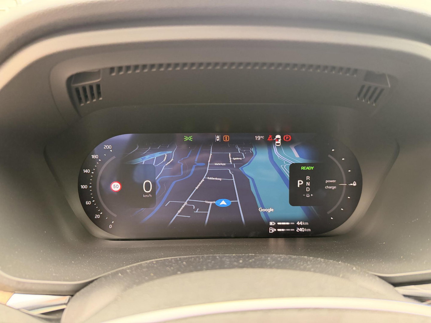 Volvo XC60 2.0 T8 Plug-in hybrid AWD Ultra Dark Facelift model l 21 inc l 360 l stoel verwarming l 455pk