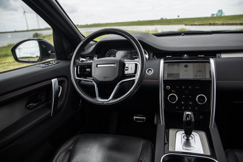 Land Rover Discovery Sport P300e 1.5 R-Dynamic HSE CARPLAY / LEER / DEALER ONDERHOUDEN / CAMERA