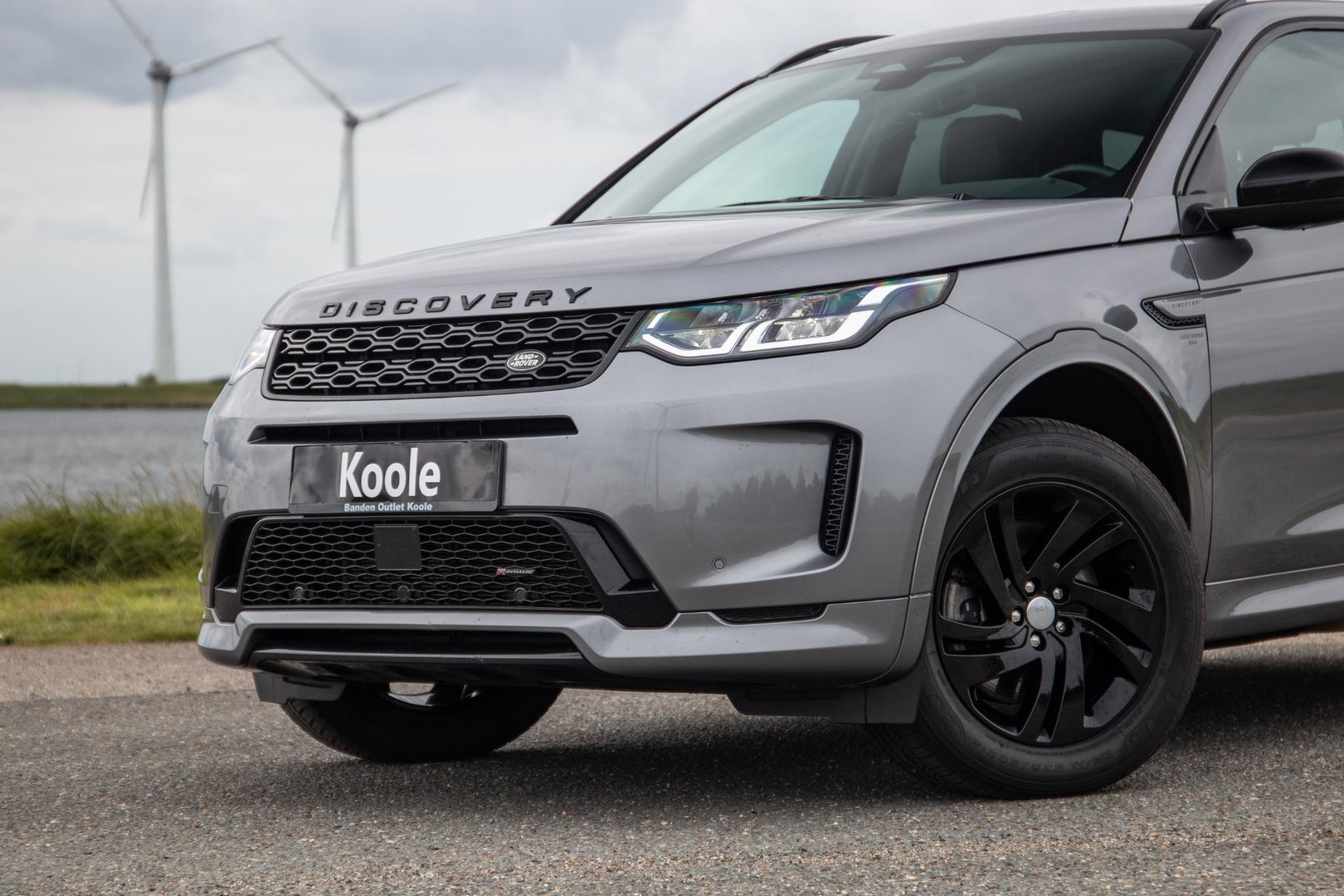 Land Rover Discovery Sport P300e 1.5 R-Dynamic HSE CARPLAY / LEER / DEALER ONDERHOUDEN / CAMERA