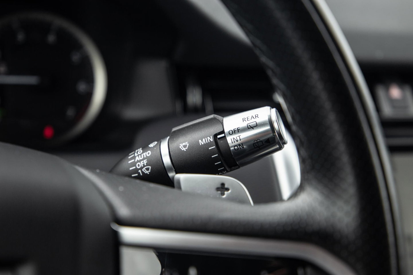 Land Rover Discovery Sport P300e 1.5 R-Dynamic HSE CARPLAY / LEER / DEALER ONDERHOUDEN / CAMERA