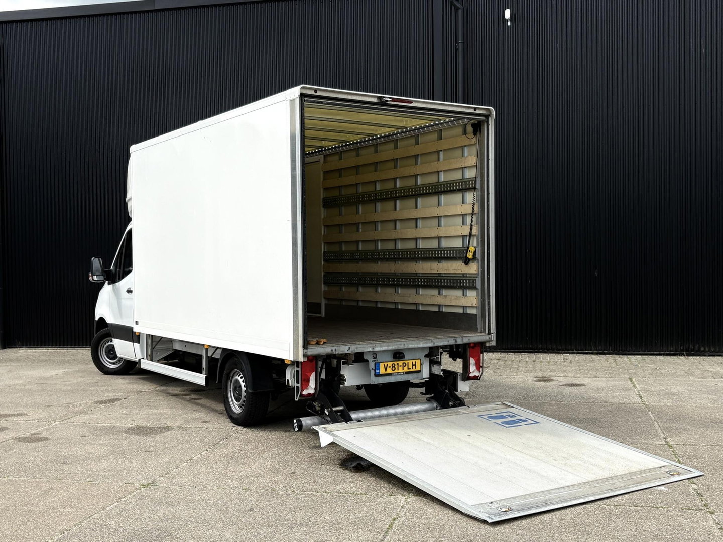 Mercedes-Benz Sprinter 317 1.9 CDI L3 RWD | BAKWAGEN | LAADKLEP 750KG | 800KG Laadvermogen