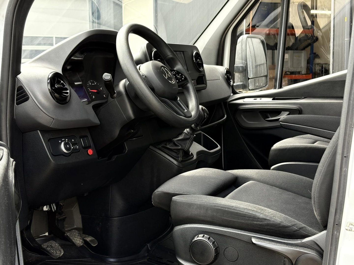 Mercedes-Benz Sprinter 317 1.9 CDI L3 RWD | BAKWAGEN | LAADKLEP 750KG | 800KG Laadvermogen