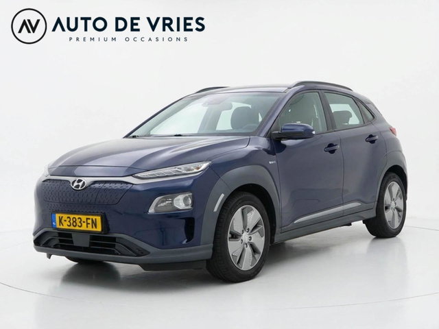 Hyundai Kona - EV Comfort 64 kWh 3-Fase | SOH 100% | Navigatie | Camera | Krell audio | Warmtepomp