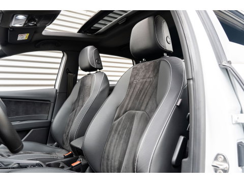 SEAT Leon 2.0 TSI CUPRA PANO BEATS VIRTUAL CAMERA 1 EIGENAAR