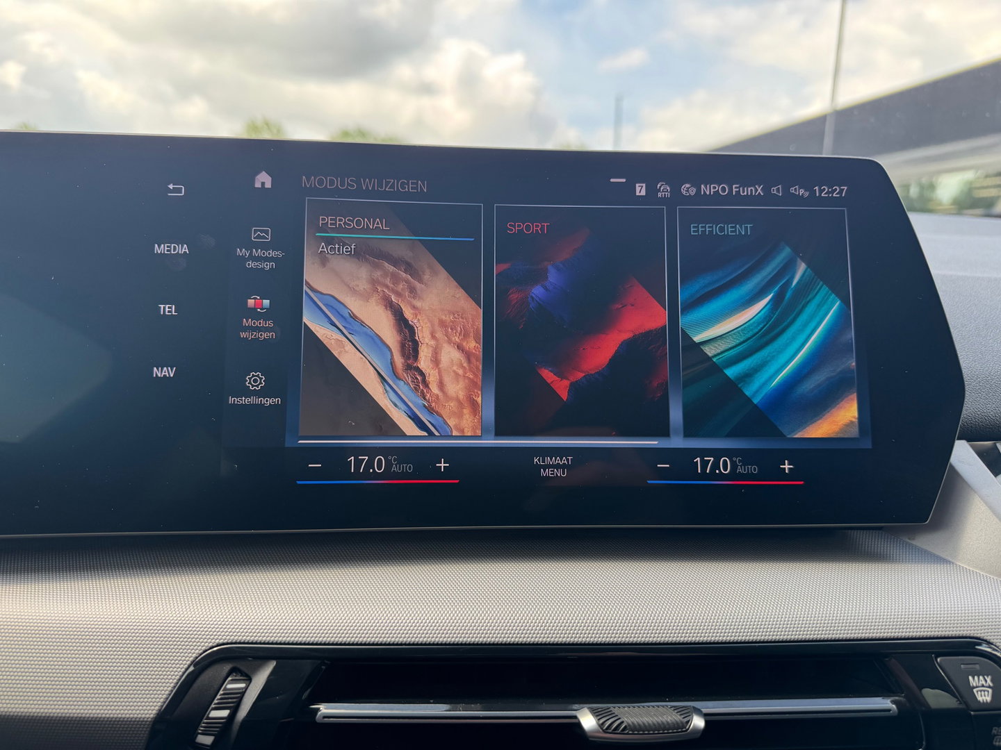 BMW 220i Active Tourer Automaat Led Camera Leder Navigatie