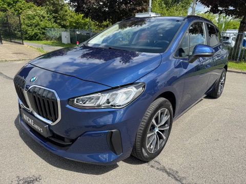 BMW 220i Active Tourer Automaat Led Camera Leder Navigatie