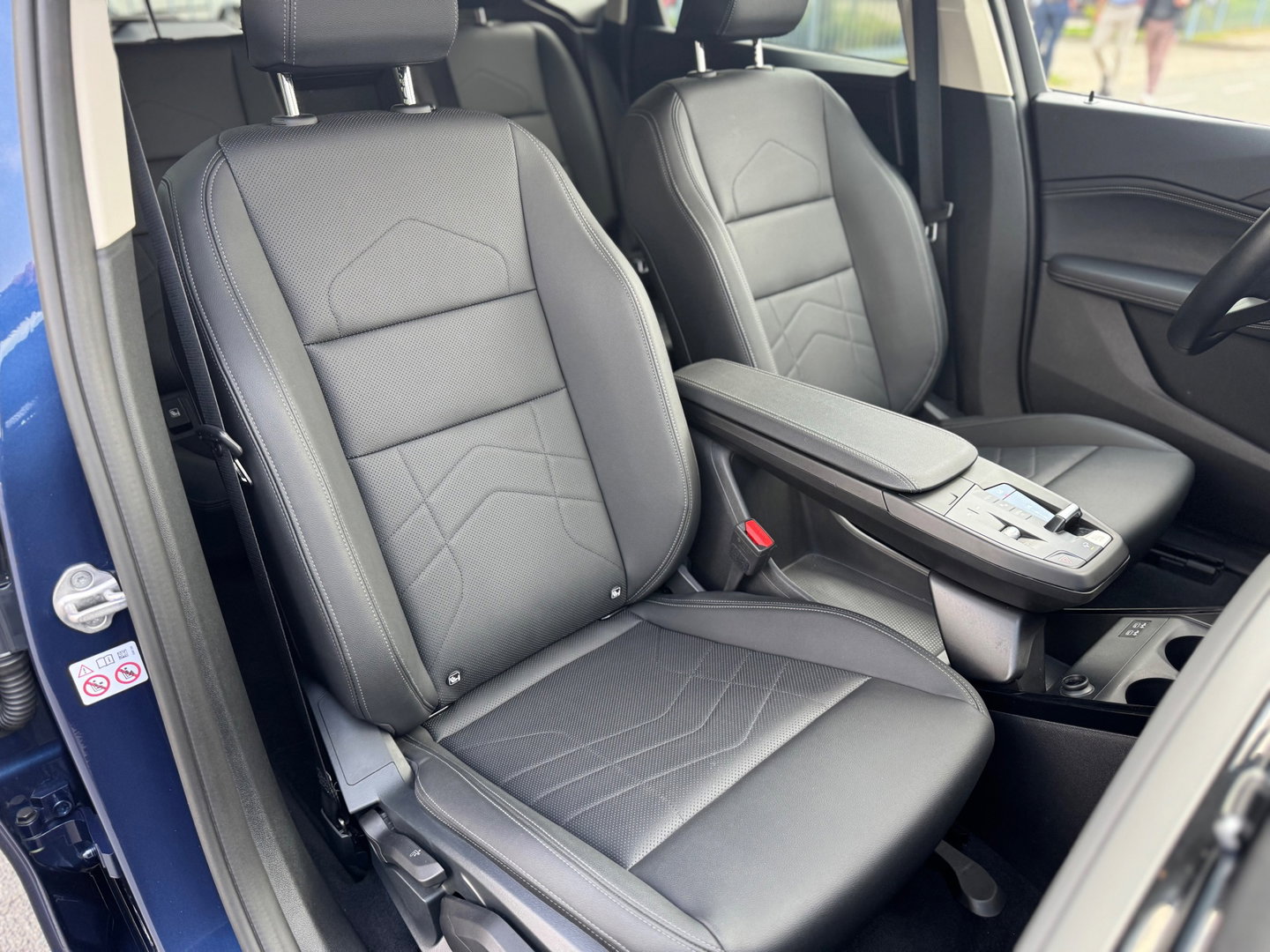 BMW 220i Active Tourer Automaat Led Camera Leder Navigatie