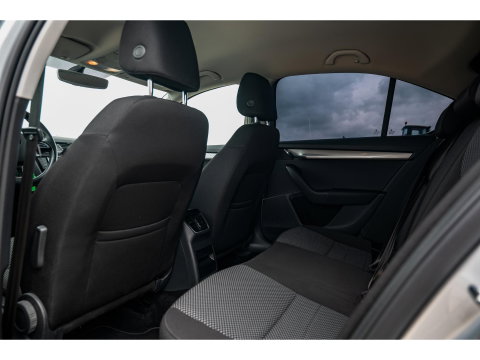 Škoda Octavia 1.0 TSI DSG Greentech Ambition Business | CLIMA | CRUISE | SUNSET