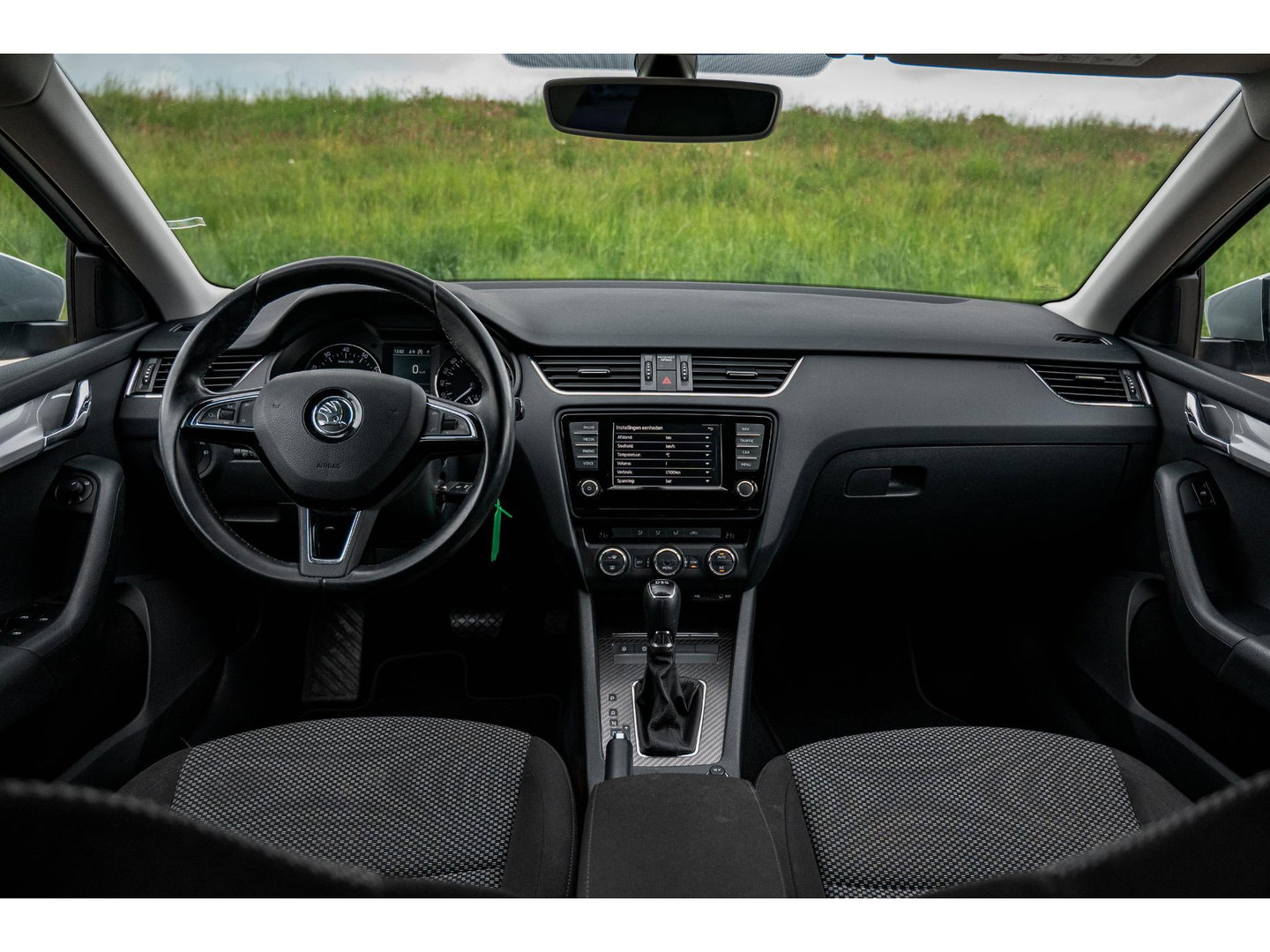 Škoda Octavia 1.0 TSI DSG Greentech Ambition Business | CLIMA | CRUISE | SUNSET