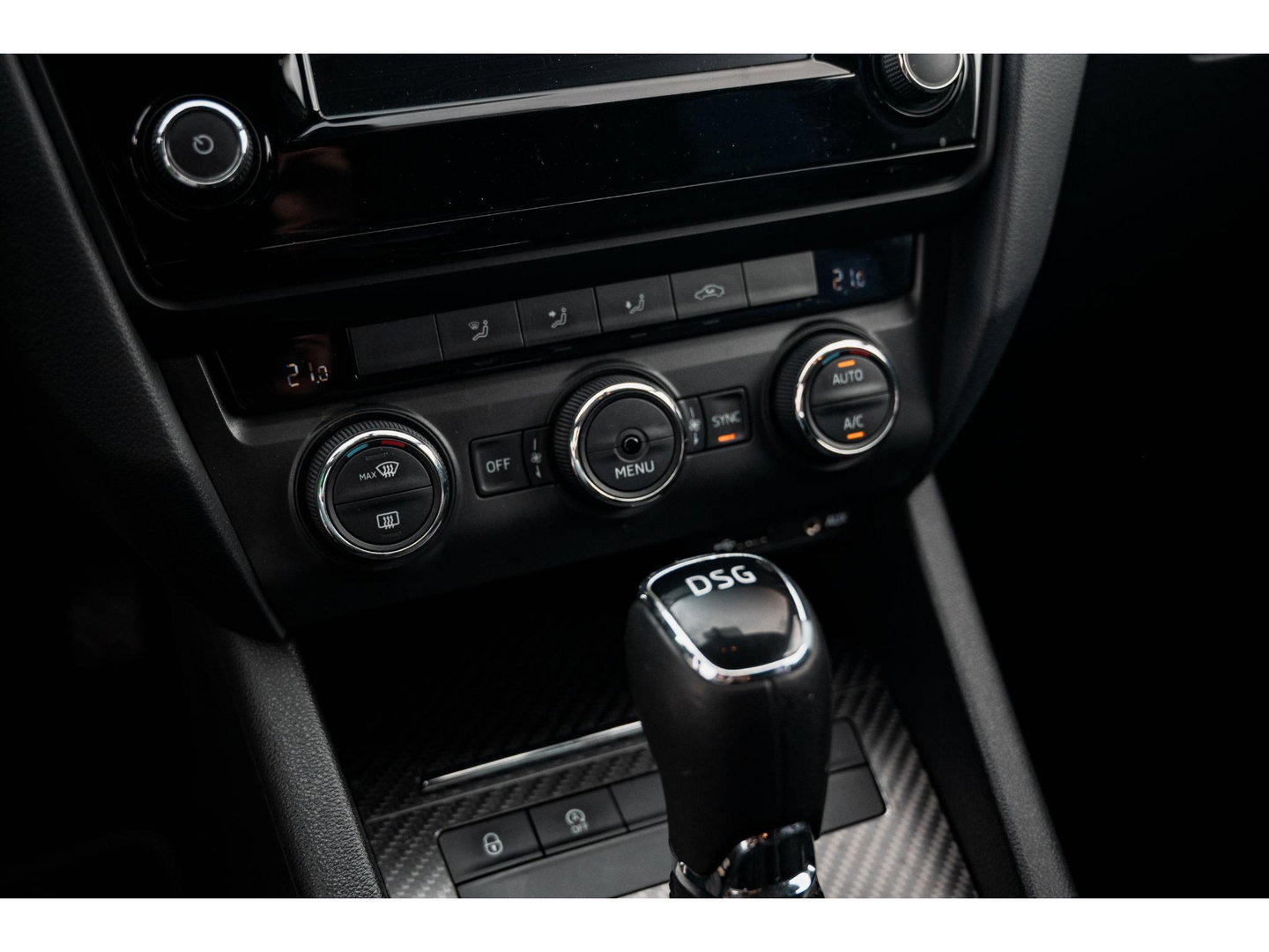 Škoda Octavia 1.0 TSI DSG Greentech Ambition Business | CLIMA | CRUISE | SUNSET