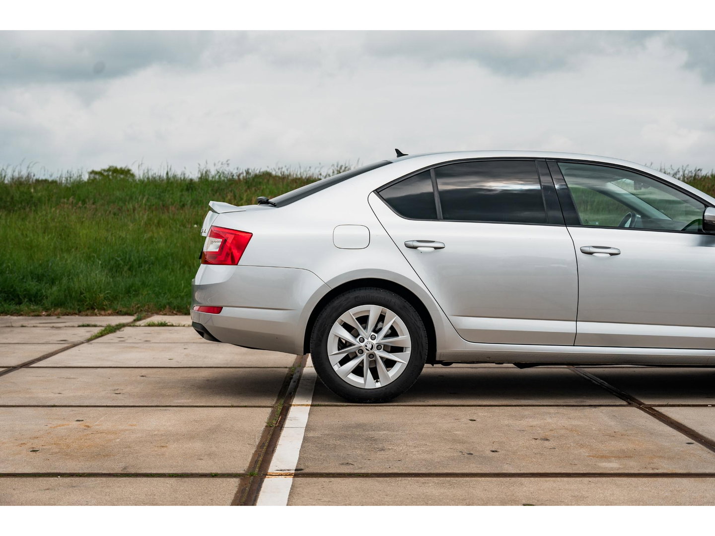 Škoda Octavia 1.0 TSI DSG Greentech Ambition Business | CLIMA | CRUISE | SUNSET