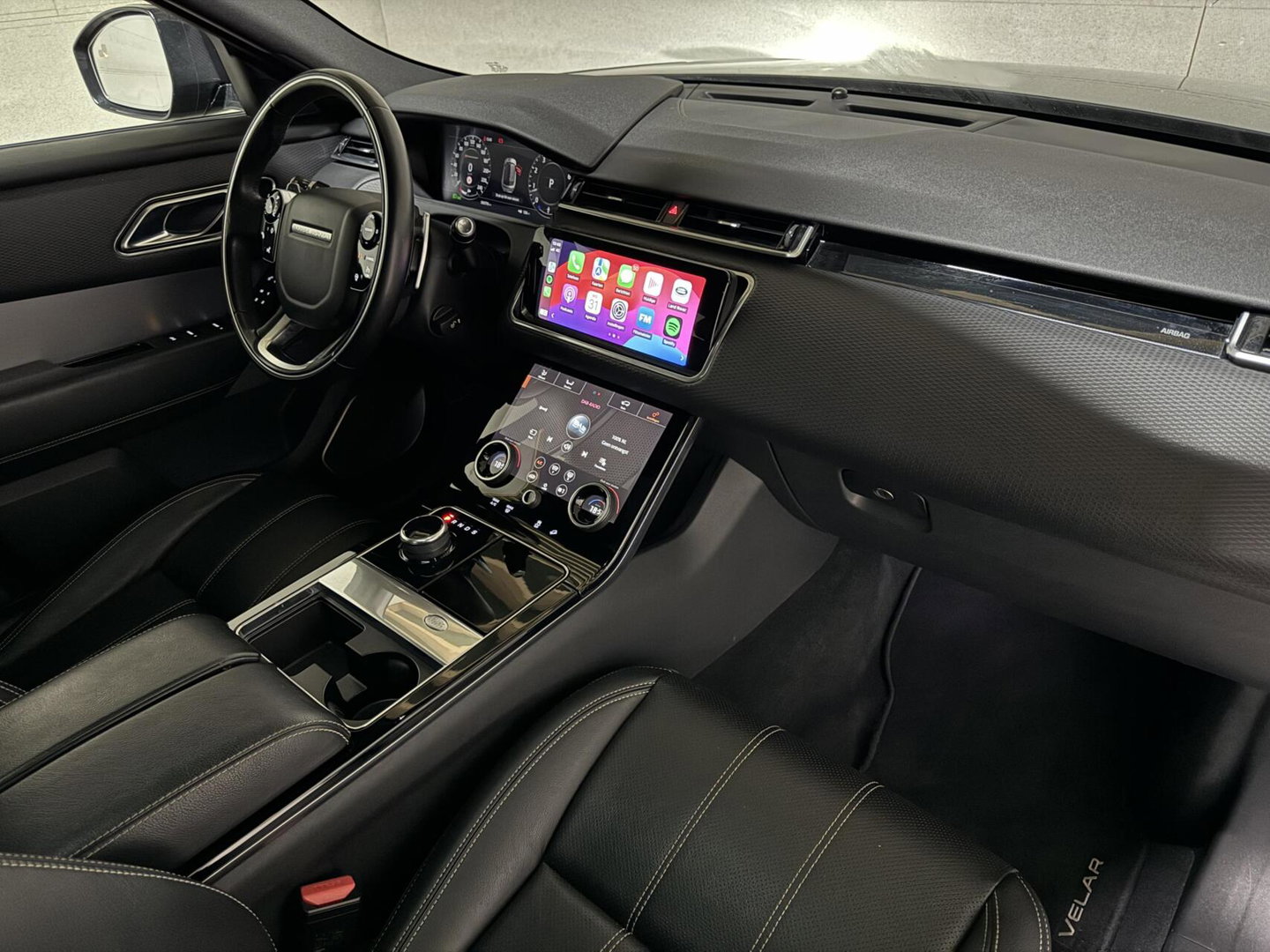 Land Rover Range Rover Velar 2.0 P250 AWD R Dynamic Pano Meridian HUD NAP