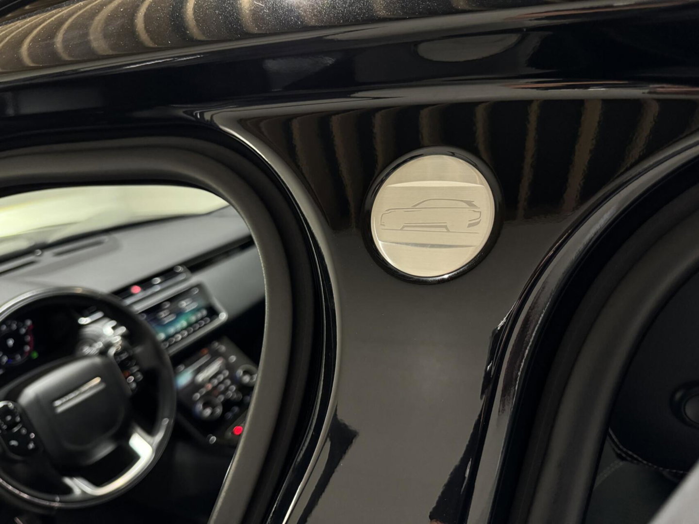 Land Rover Range Rover Velar 2.0 P250 AWD R Dynamic Pano Meridian HUD NAP