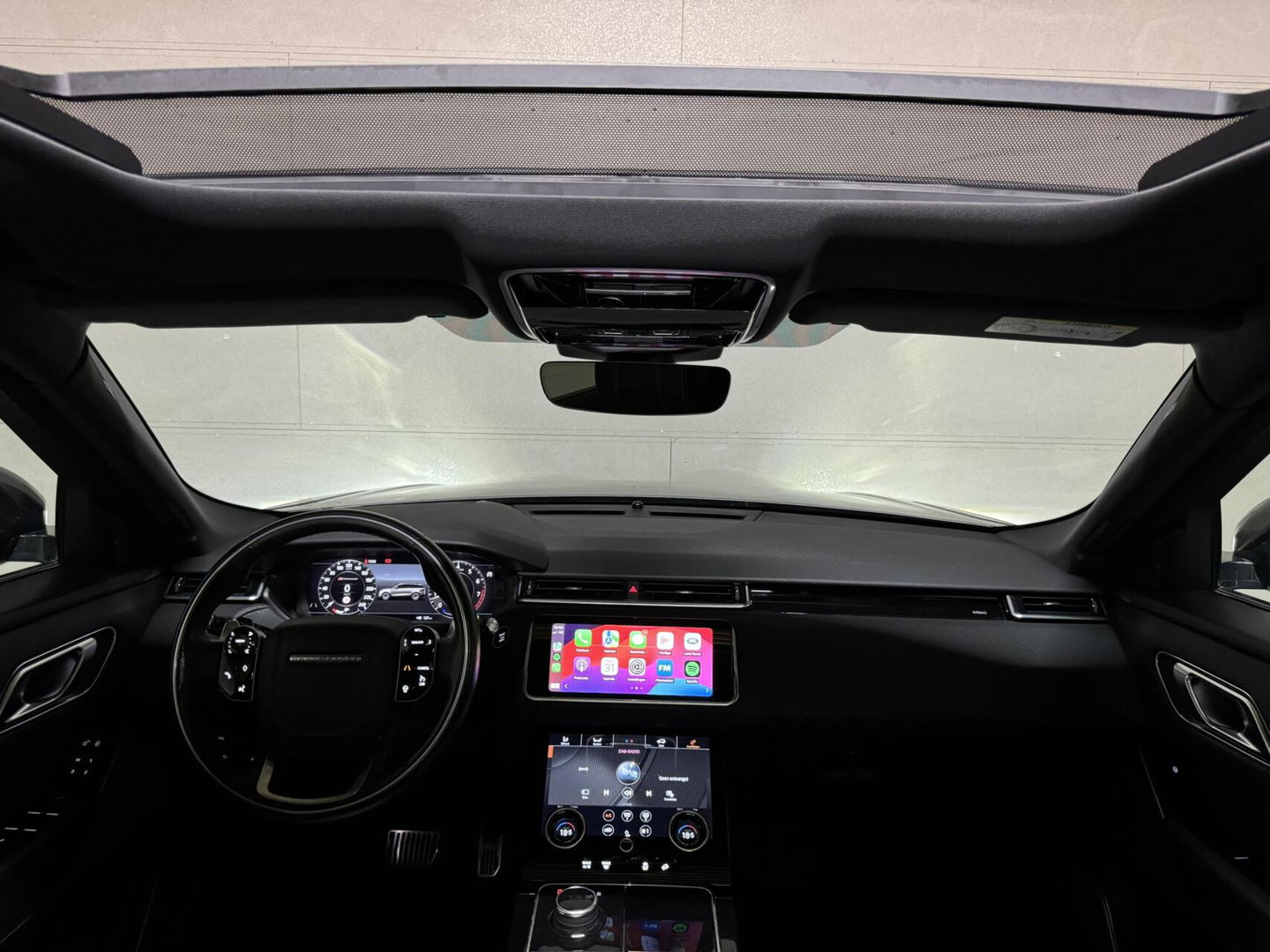 Land Rover Range Rover Velar 2.0 P250 AWD R Dynamic Pano Meridian HUD NAP