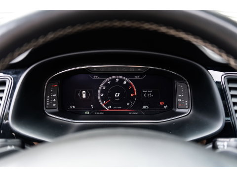 SEAT Leon ST 2.0 TSI CUPRA 300 PERFORMANCE PANO BREMBO BEATS