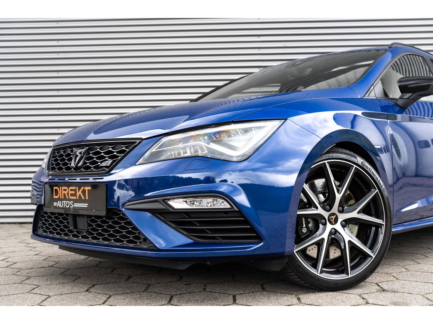 SEAT Leon ST 2.0 TSI CUPRA 300 PERFORMANCE PANO BREMBO BEATS
