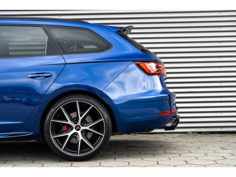 SEAT Leon ST 2.0 TSI CUPRA 300 PERFORMANCE PANO BREMBO BEATS