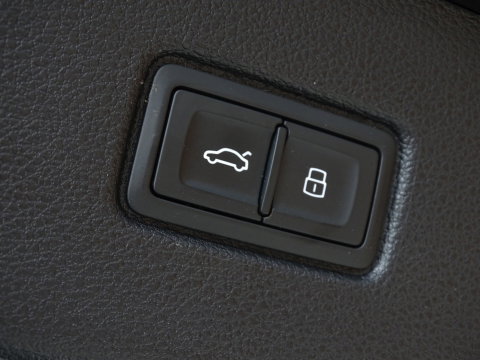 Audi Q7 55 TFSIe 381PK Quattro S-line / B&O / Massage / Softclose / 360°