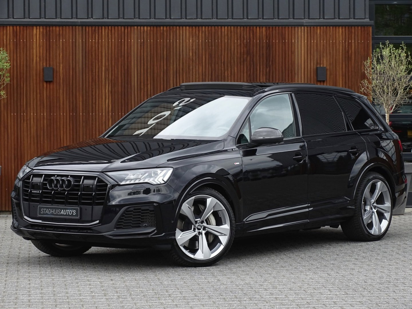 Audi Q7 55 TFSIe 381PK Quattro S-line / B&O / Massage / Softclose / 360°