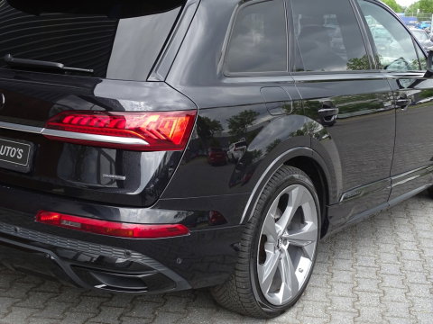 Audi Q7 55 TFSIe 381PK Quattro S-line / B&O / Massage / Softclose / 360°