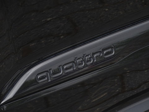 Audi Q7 55 TFSIe 381PK Quattro S-line / B&O / Massage / Softclose / 360°