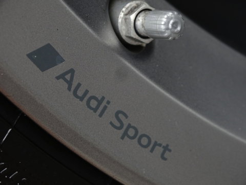 Audi Q7 55 TFSIe 381PK Quattro S-line / B&O / Massage / Softclose / 360°