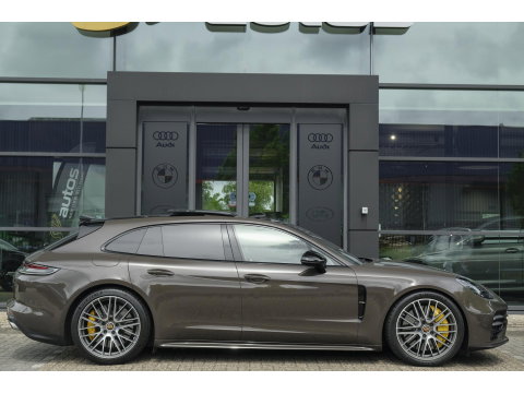 Porsche Panamera Sport Turismo 4.0 V8 Turbo S 700pk E-Hybrid Panoramadak Keramisch Luchtvering 4-wielsturing NLauto 1e eigenaar!