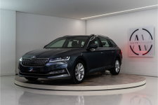 Škoda Superb - Combi 1.4 TSI iV Business Edition Plus 218PK | Crystal | Elektr. Stoelen+Memory | ACC | Stoelverw. | Garantie