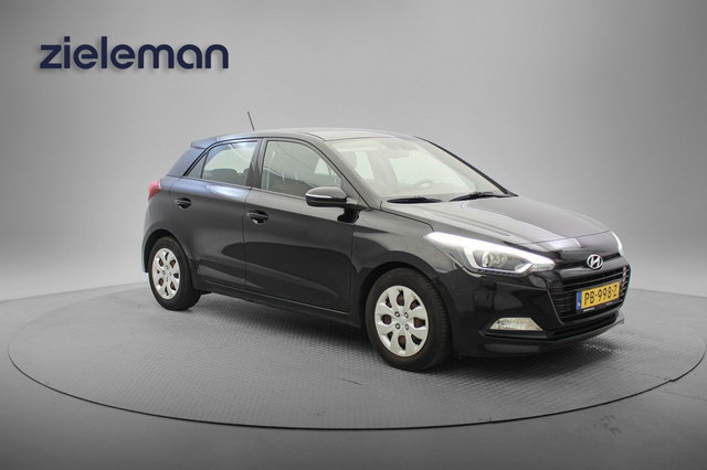 Hyundai i20 - 1.0 T-GDI Comfort - Navi, Camera, Cruise, Clima, PDC