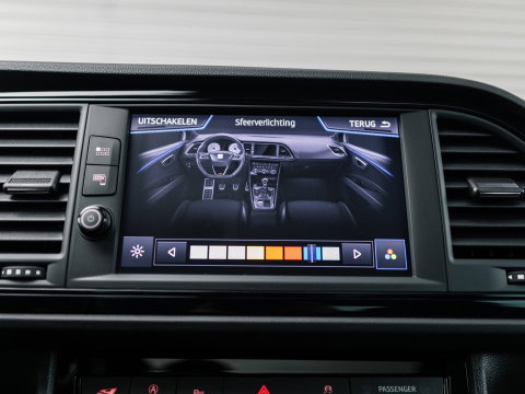 SEAT Leon 2.0 TSI CUPRA PANO BEATS VIRTUAL CAMERA KEYLESS