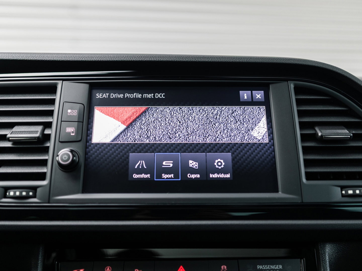 SEAT Leon 2.0 TSI CUPRA PANO BEATS VIRTUAL CAMERA KEYLESS