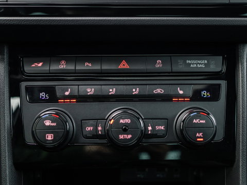 SEAT Leon 2.0 TSI CUPRA PANO BEATS VIRTUAL CAMERA KEYLESS