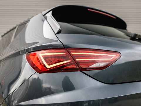 SEAT Leon 2.0 TSI CUPRA PANO BEATS VIRTUAL CAMERA KEYLESS