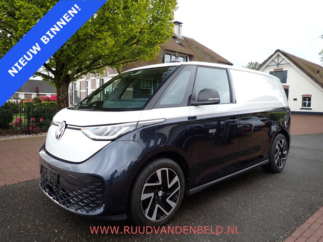 Volkswagen ID. Buzz Cargo - 77kWh TWO-TONE / 20-INCH / 3-ZITS / TREKHAAK / LED / CARPLAY