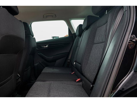 Škoda Karoq 1.5 TSI ACT Style | TREKHAAK | CAMERA | SUNSET | 17" LM VELG | ALL SEASON BANDEN