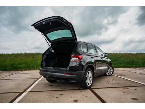 Škoda Karoq 1.5 TSI ACT Style | TREKHAAK | CAMERA | SUNSET | 17" LM VELG | ALL SEASON BANDEN
