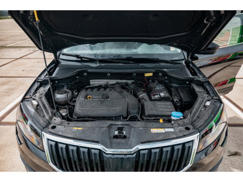 Škoda Karoq 1.5 TSI ACT Style | TREKHAAK | CAMERA | SUNSET | 17" LM VELG | ALL SEASON BANDEN